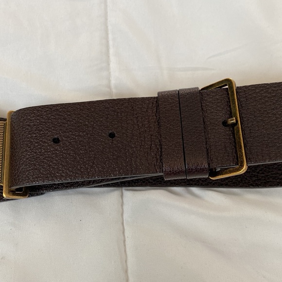 Burberry Logo Belt, size 34 - Picture 2 of 5